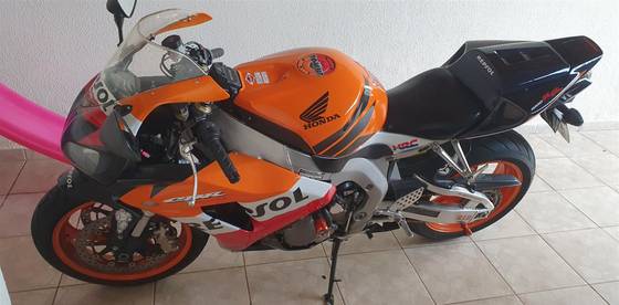 HONDA CBR 1000RR REPSOL 